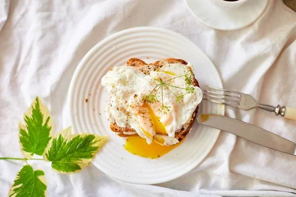 Egg Posh Brunch Ideas for Casual Gatherings