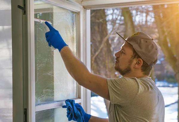 Refresh Your Home with Expert Window Cleaning Bountiful