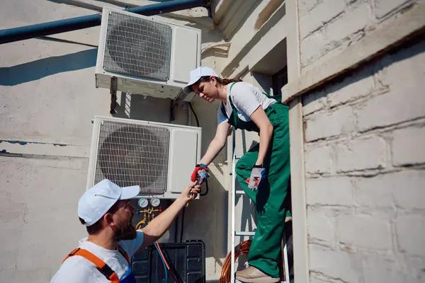 Professional HVAC Services from Zack Hammonds A/C Heating Refrigeration Inc.